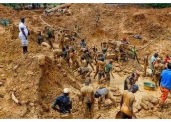 Scores Feared Dead As Mining Pit Collapses In Zamfara