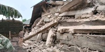 Many trapped, others rescued as two-storey building collapses in Lagos