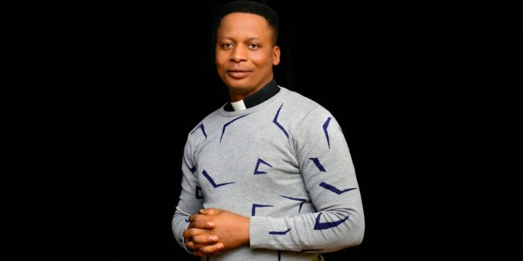 Terrorists abduct Catholic priest, 10 others, kill three in fresh Kaduna attack