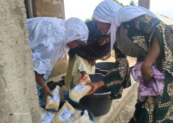 Wale Sowole Distributes Food, Cash to 500 Muslims in Abeokuta During Ramadan